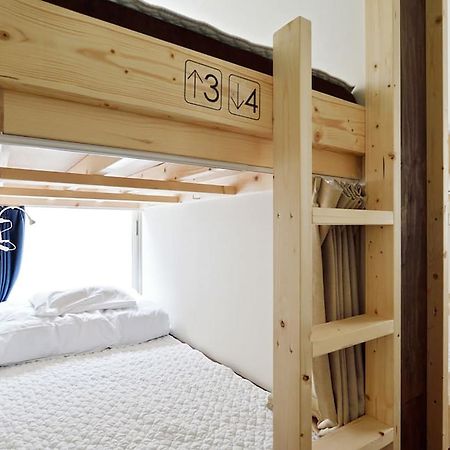 Guest House Onoya โอซาก้า ภายนอก รูปภาพ