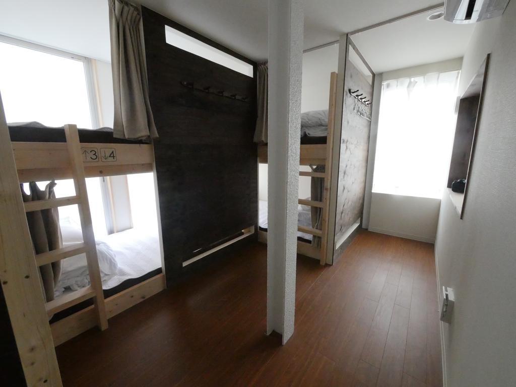 Guest House Onoya โอซาก้า ภายนอก รูปภาพ