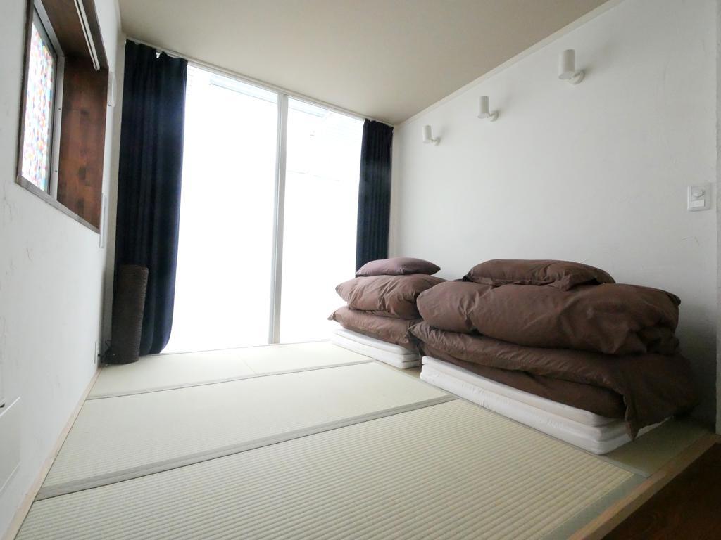 Guest House Onoya โอซาก้า ภายนอก รูปภาพ