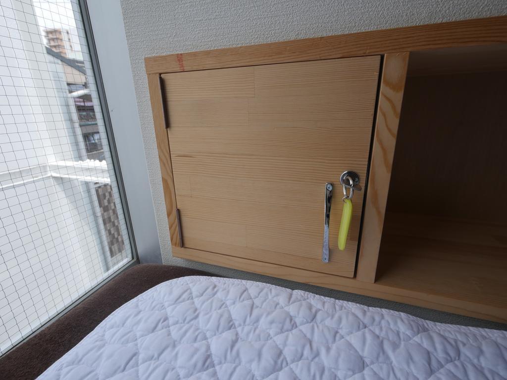Guest House Onoya โอซาก้า ภายนอก รูปภาพ
