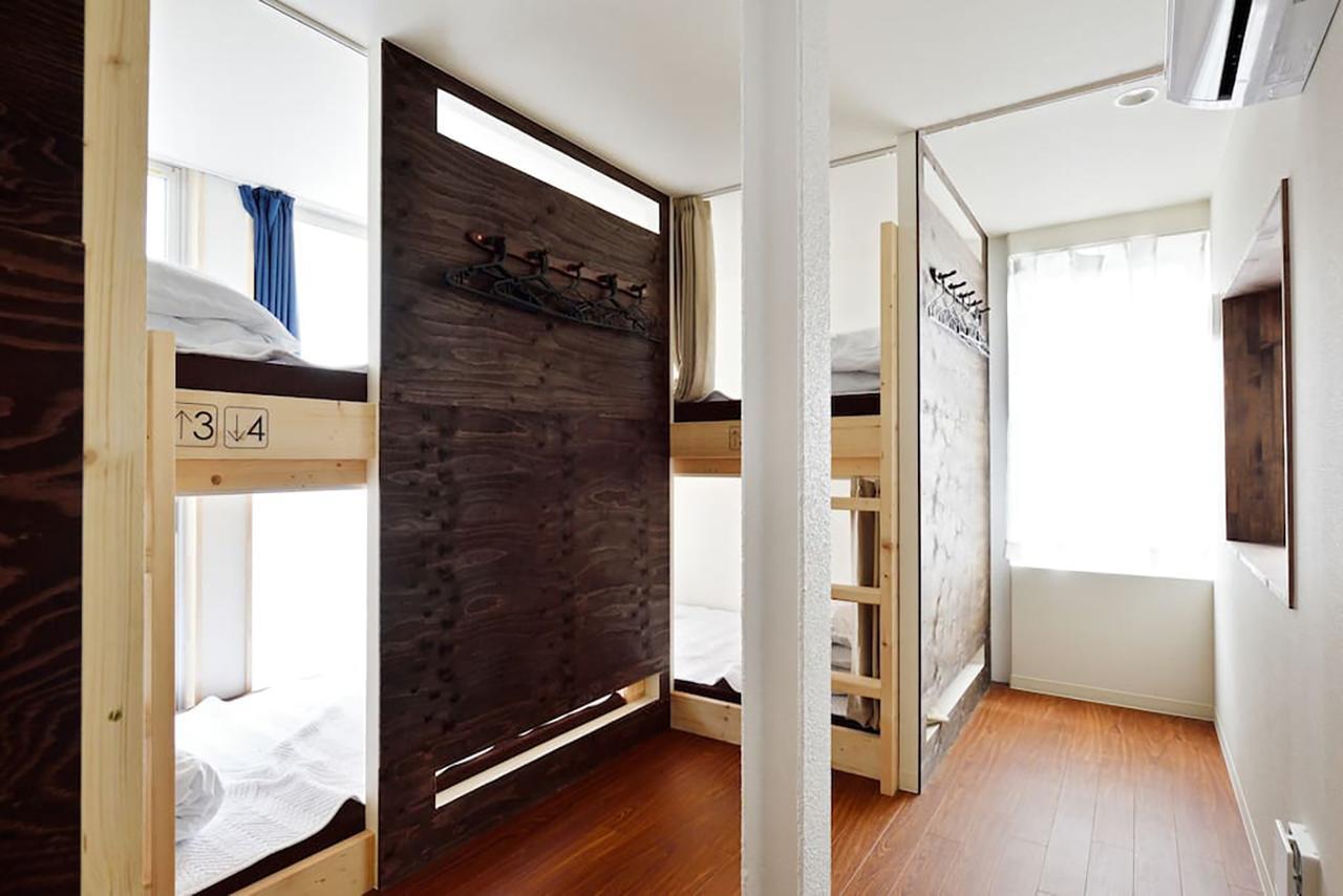 Guest House Onoya โอซาก้า ภายนอก รูปภาพ